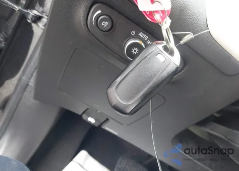 2021 Buick Encore Gx Awd Essence z USA, uszkodzony, nr VIN KL4MMGSL9MB133026